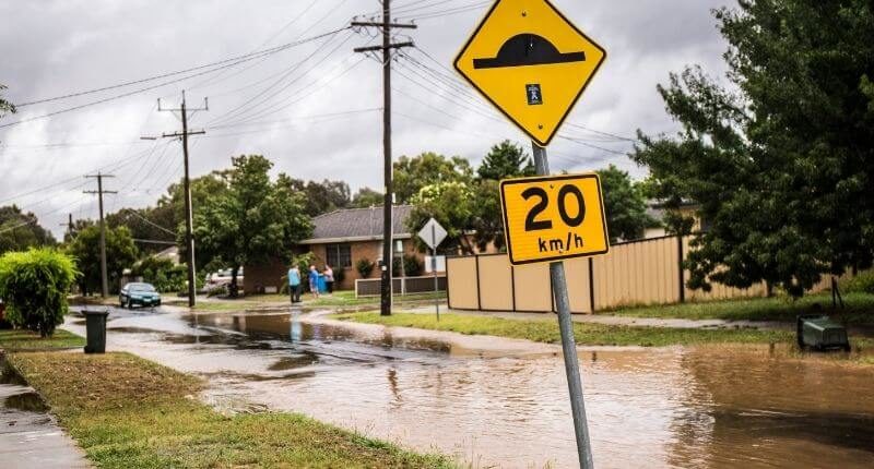 flooding australia