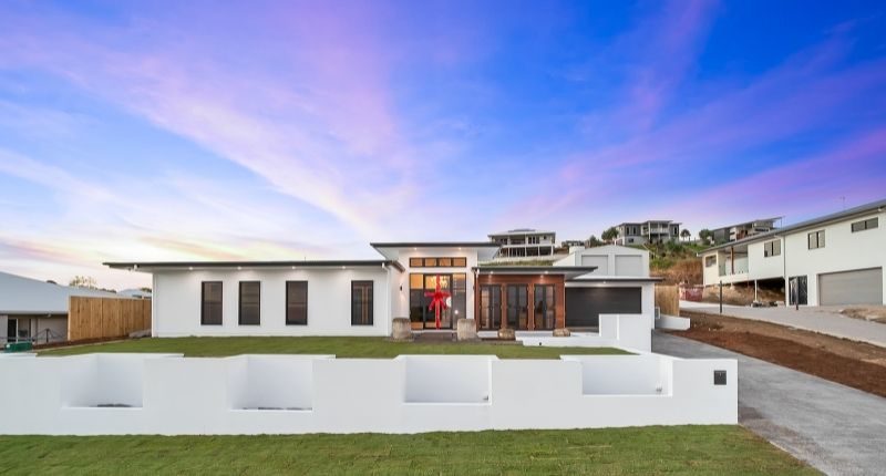 mackay-and-whitsundays-master-builders-awards-2021-house-of-the-year-frontage-feature