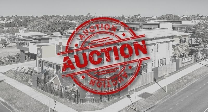 Commercial auctions