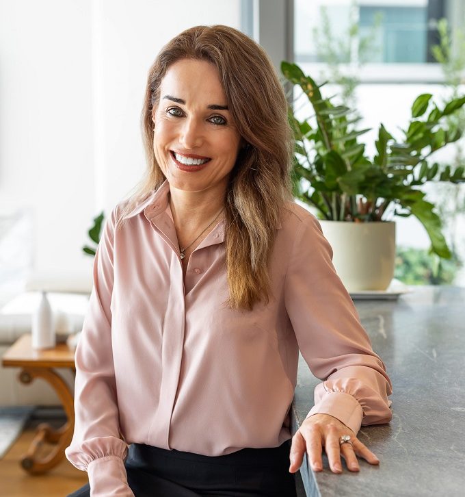 Natalie Snooks It's easy to sell a lifestyle you love The Property