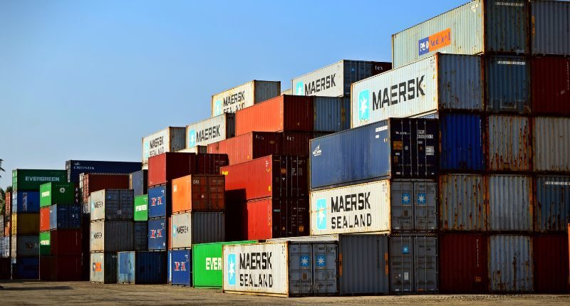 sea-containers-maersk-logistics-property-feature