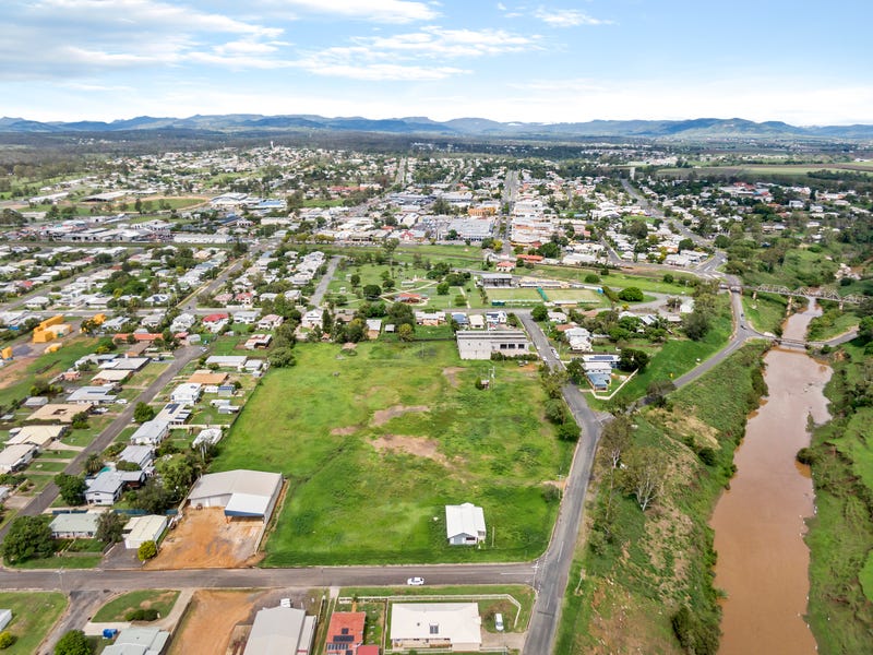 In Queensland, Gatton's University of Queensland's Gatton campus has driven a 41% increase in rent to $460pw.